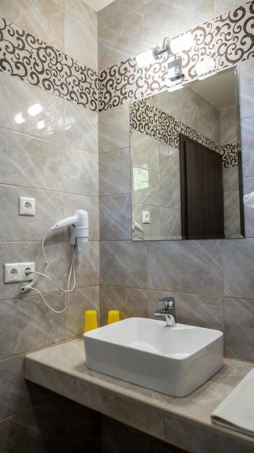 Fonix Apartman Lenti Exterior photo