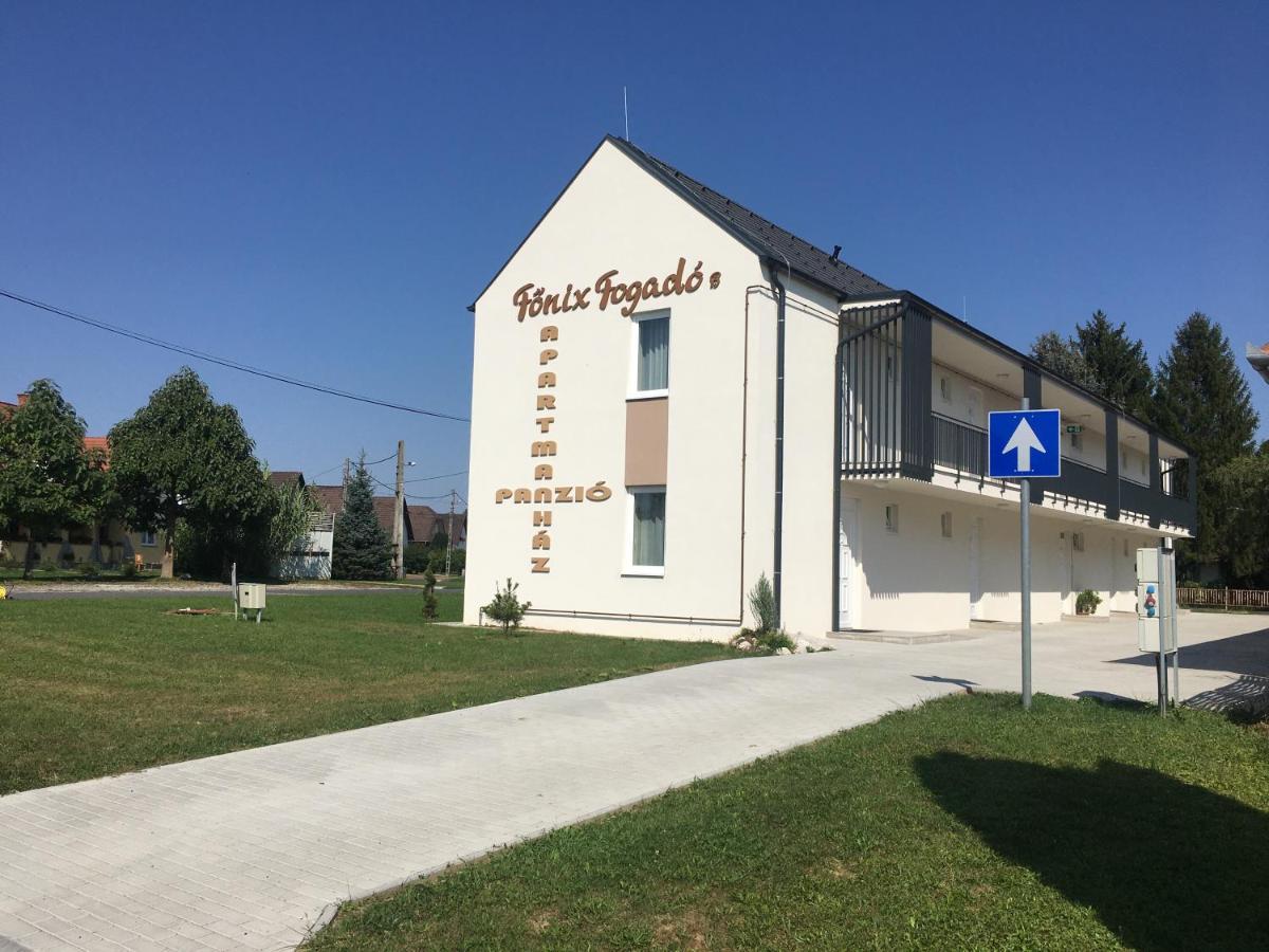 Fonix Apartman Lenti Exterior photo